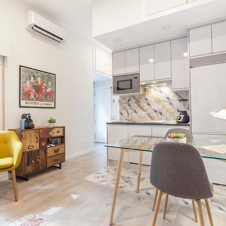 Apartamento Gran Via En Madryt Zewnętrze zdjęcie