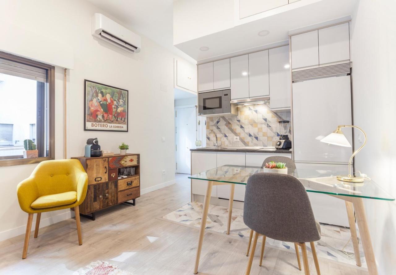 Apartamento Gran Via En Madryt Zewnętrze zdjęcie